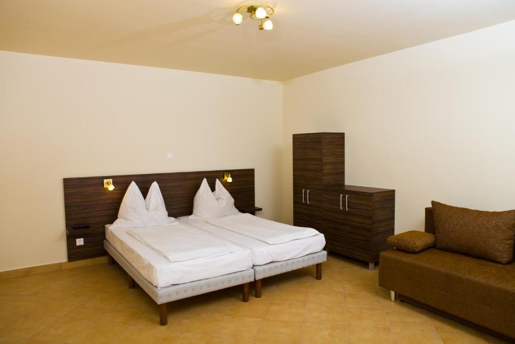 Balaton Eldorado Camping Hotel Badacsonytördemic Habitación foto